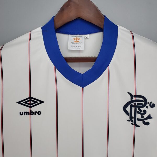 1982-1983 Rangers away kit - Image 4