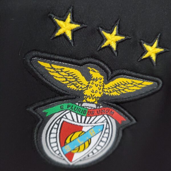 2009-2010 Benfica away kit - Image 3