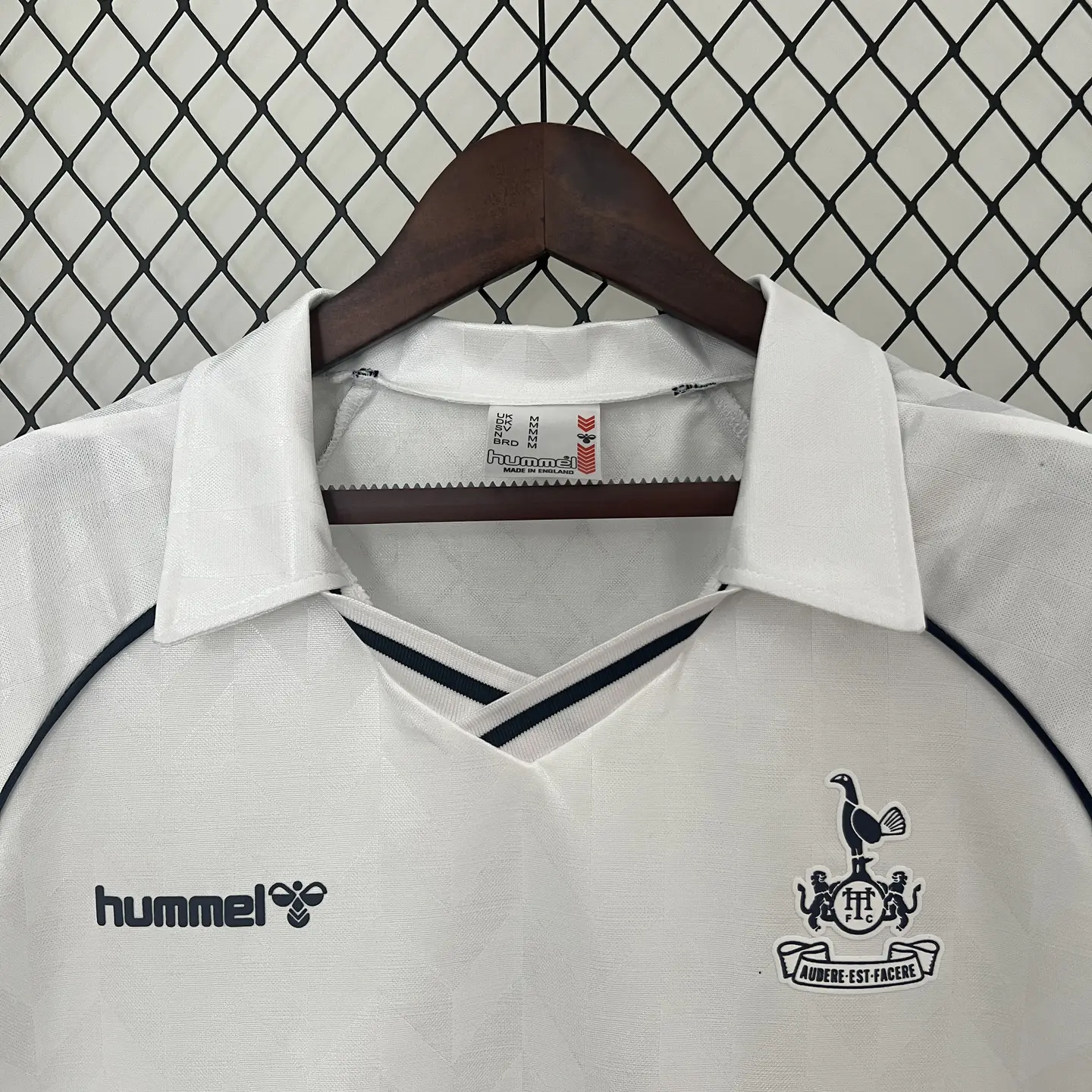 Tottenham Hotspur Retro 1987-89 Home Stadium Jersey - Image 5