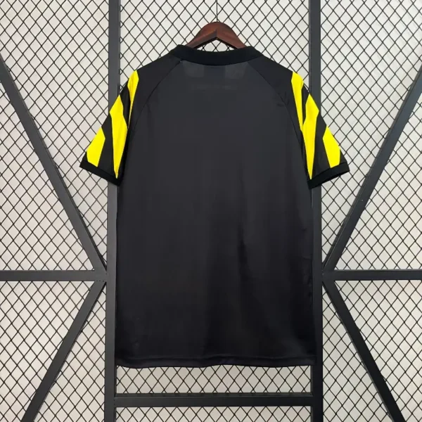 1996-1997 Juventus Third retro kit - Image 6