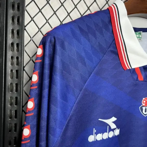 1996 University of Chile Long Sleeve Jersey retro kit - Image 3