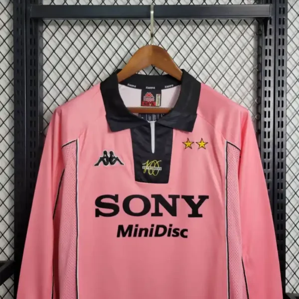 1997-1998 Juventus Long Sleeve Jersey retro kit - Image 5