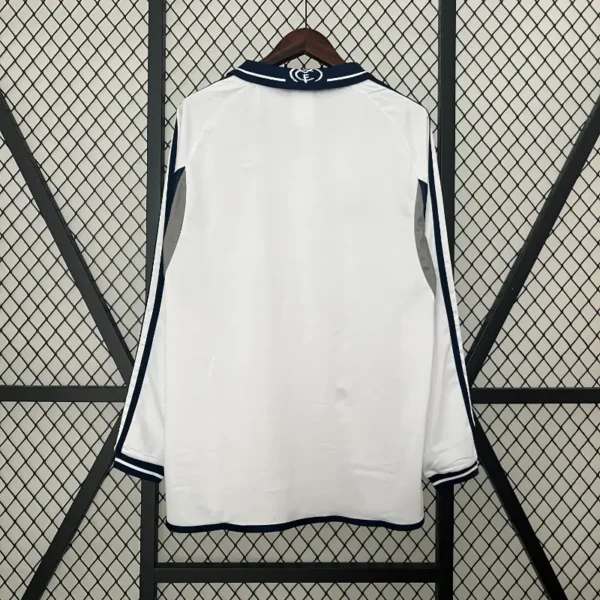 2000-2001 Long Sleeve Real Madrid Jersey retro kit - Image 8