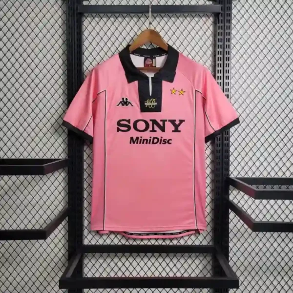 1997-1998 Juventus Jersey retro kit