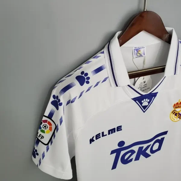 1996-1997 Real Madrid Jersey retro kit - Image 2
