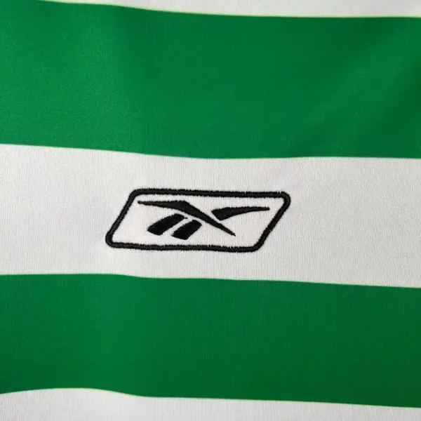 2003-2004 Sporting Lisbon Jersey retro kit - Image 2