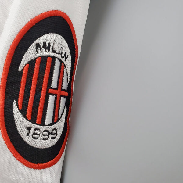 1995-1997 AC Milan Away retro shirt - Image 5