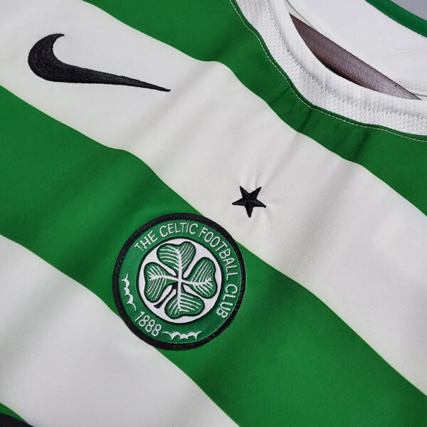 2005-2006 Glasgow Celtic Home retro kit - Image 6