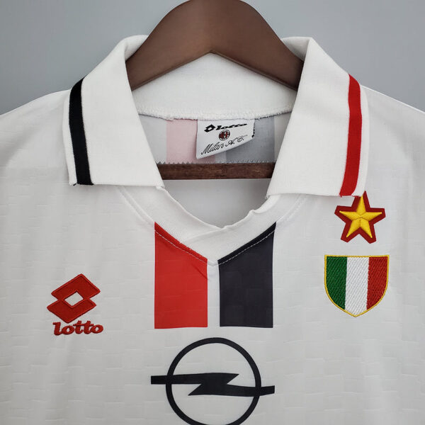 1995-1997 AC Milan Away retro shirt - Image 8