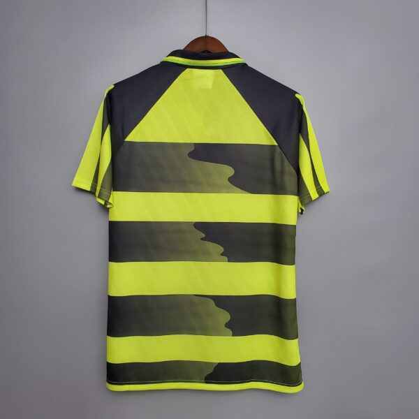 1996-1999 Glasgow Celtic away retro kit - Image 3