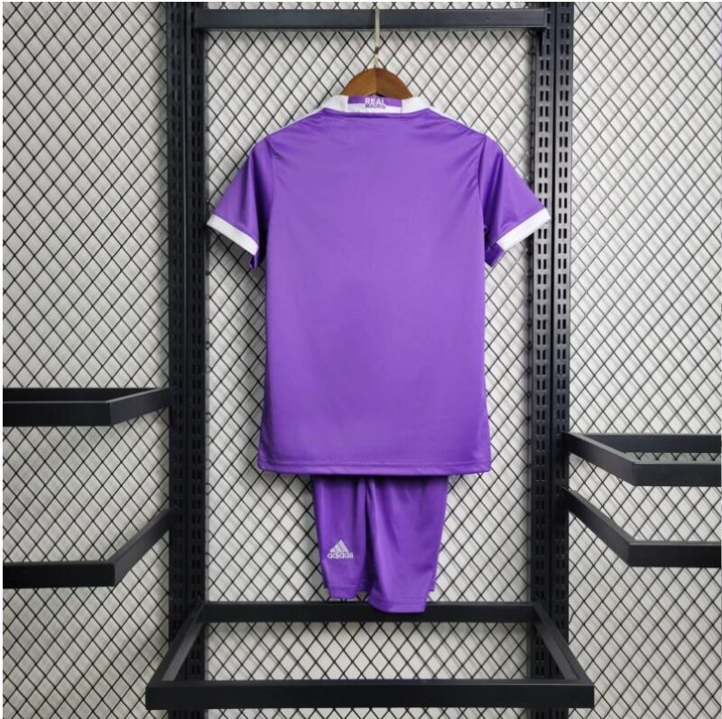 Real Madrid 16-17 Away Retro Kids Kits Children Sets Football Jersey - Image 4