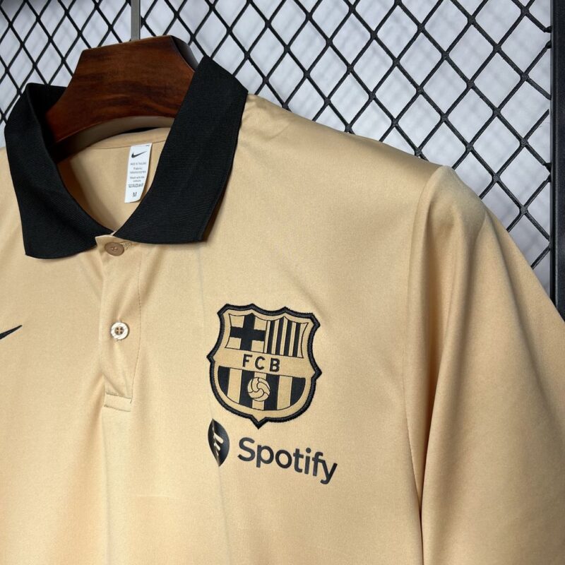 NIKE Men 24-25 Barcelona Khaki POLO Shirt - Image 4