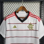 CR Flamengo 2023/24 Away Jersey - Image 7