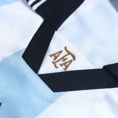 Argentina World Cup 1998 Retro Jersey Home - Image 6