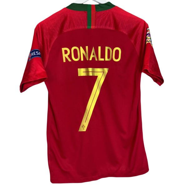 Portugal National Team Home Retro C. Ronaldo 7 (CR7) Shirt 2020-2021  Non-Customize