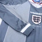 England Euro Cup 1996 Retro Away Long Sleeve Jersey - Image 7