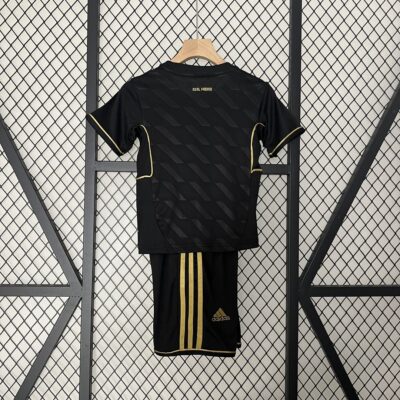 Real Madrid  11-12 Away Retro Kids Kit Football Jersey - Image 3