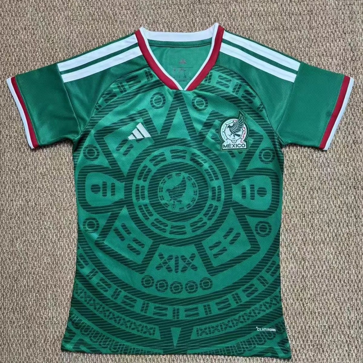 04dfbcf9-bb69-46d4-980a-b432f3e86683 2026 Mexico's new women's World Cup jersey - Image 1