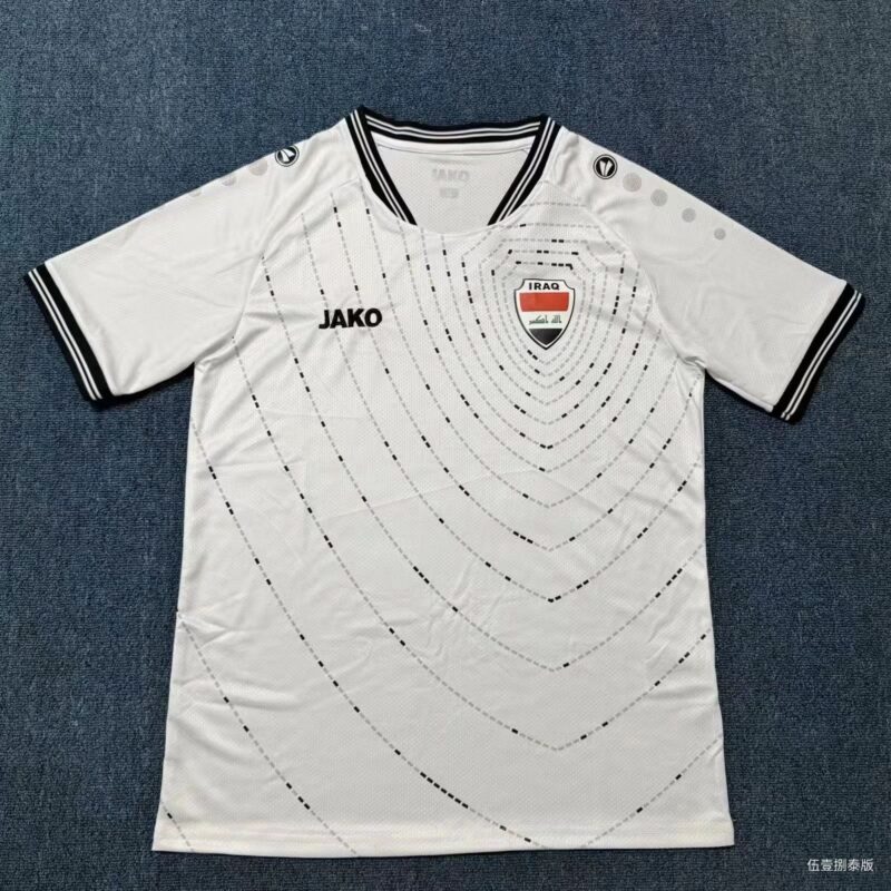 0517bc34-ac8f-4413-8989-8afb89c03d36 2026 Iraq home jersey - Image 1
