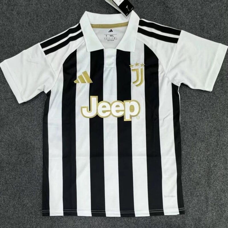 0958a840-f457-4f74-965f-7088a9afb11a 2026/2027 Juventus home jersey - Image 1