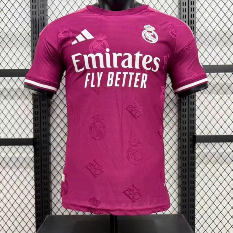1b129ba3-3a00-4758-8847-dcbf151ac2de 2026/2027 Player Real Madrid Special Edition Jersey - Image 1
