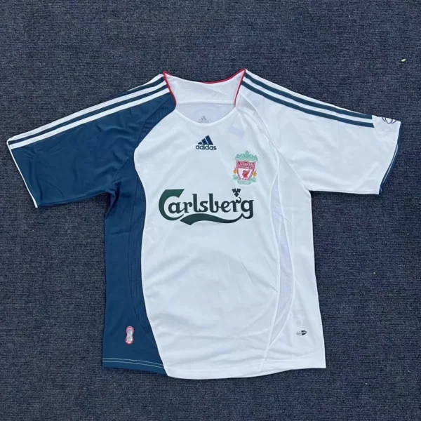 06-07 Liverpool away retro