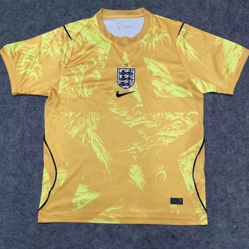 1e7fb14d-245a-4c1a-a0a3-b92022502866 2026 England Orange Goalkeeper jersey - Image 1