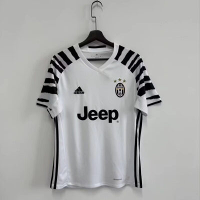 16-17 Juventus home retro jersey