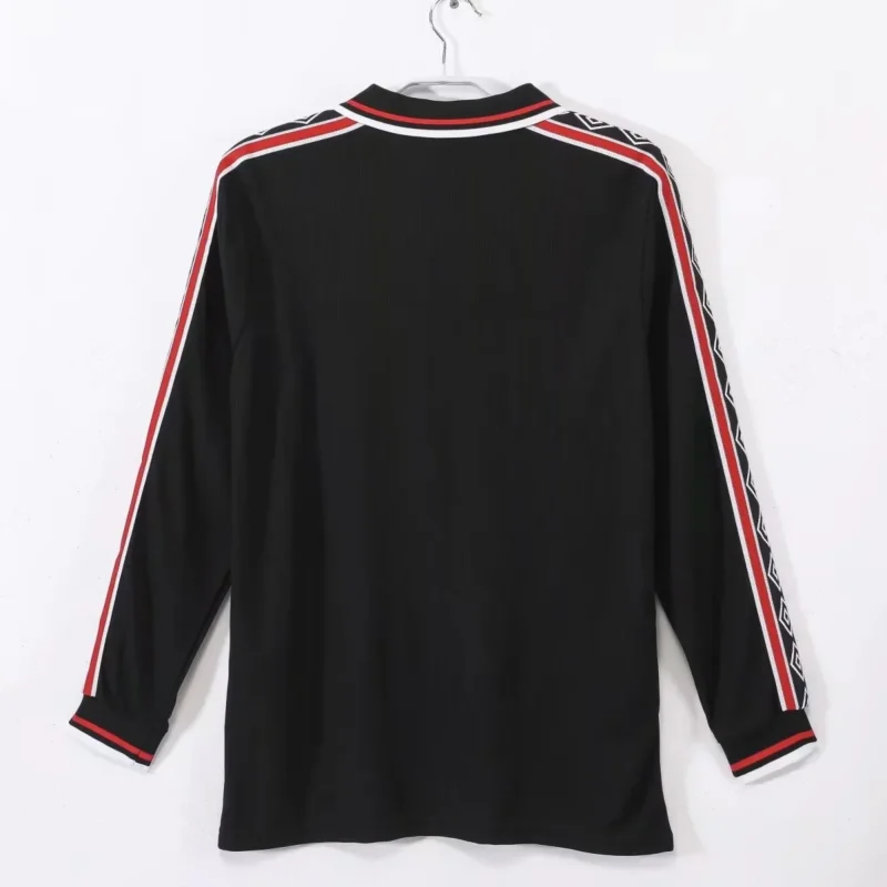 98-99 Manchester United home Red Devils retro  jersey - Image 2