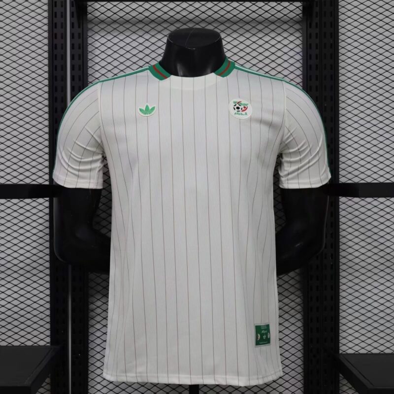 278d7721-ad82-4d40-a531-2d4226abbb70 2026 Algeria jersey retro short sleeved jersey - Image 1