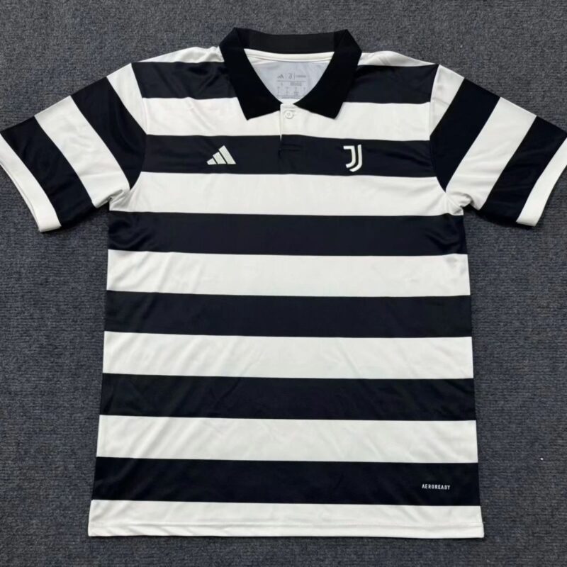 2e908088-1356-4778-ba41-10b57efc0d73 2025/2026 Juventus quadruple jersey - Image 1