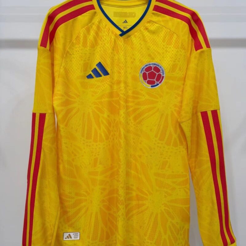 2026 World Cup Colombia home long sleeved jersey - Image 1