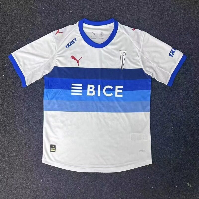 2026/2027 La Católica home jersey - Image 1