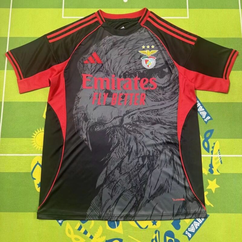 41728254-8081-4005-8a80-69bcb999d44b 2026/2027 Benfica fans short sleeved jerseys - Image 1