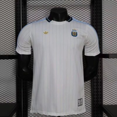 2026/2027 Player Real Madrid  Classic Special Edition jersey