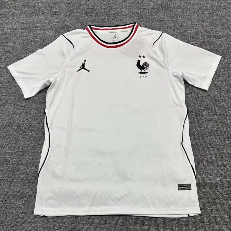 54247705-ff2f-4978-8563-2701ce6a861b 2026 France away jersey - Image 1