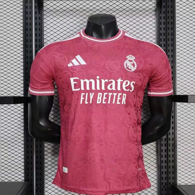5cd87e5e-2284-48be-9366-c2edc72ca58c 2026/2027 Player Real Madrid Special Edition jersey - Image 1