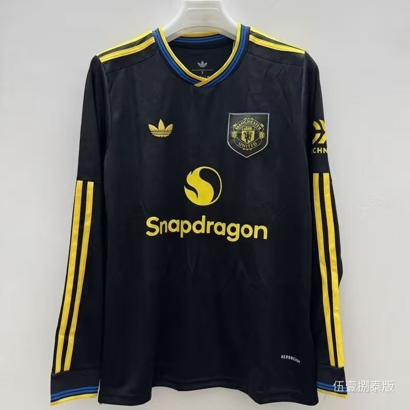 634c53de-9060-4a29-a549-182db9875601 2025/2026 New Manchester United Third away long sleeved jersey - Image 1