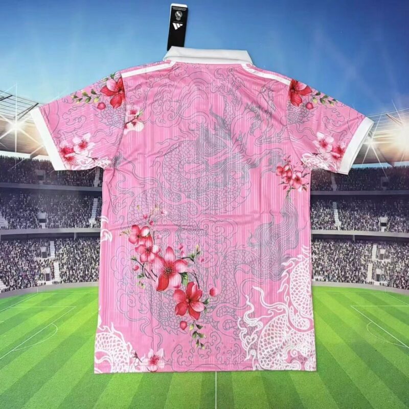 2025/2026 Real Madrid  Special Edition jersey - Image 2