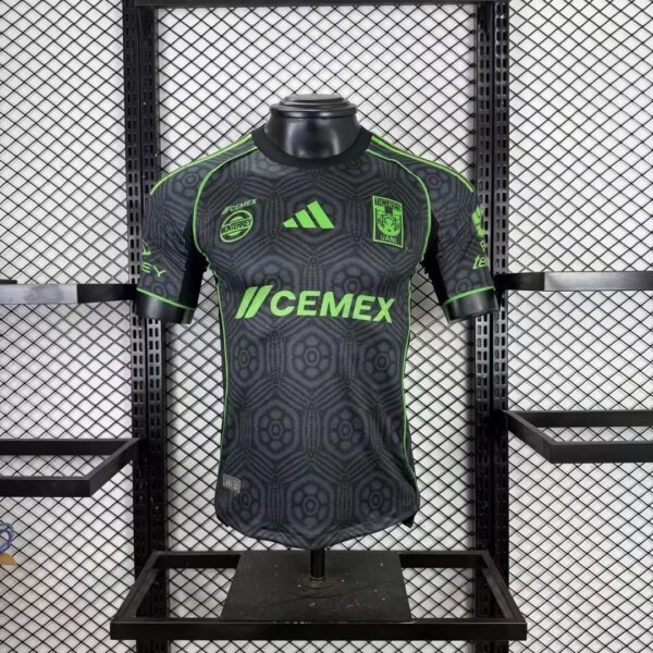 Player 26-27: New Tigers Second away jersey
