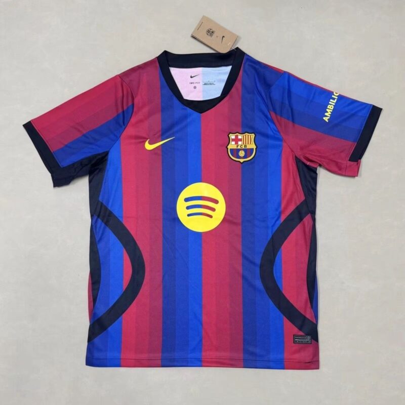 738c323a-436b-4ac5-bd89-8b0aff8740db 2026/2027 Barcelona home jersey - Image 1