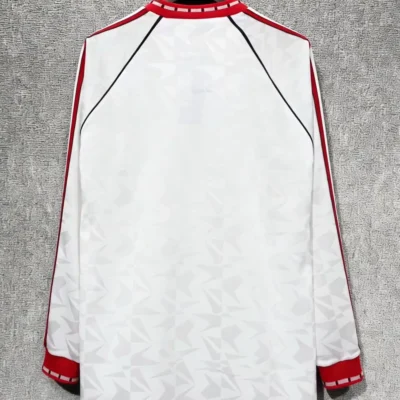 1991 retro Manchester United away jersey - Image 2