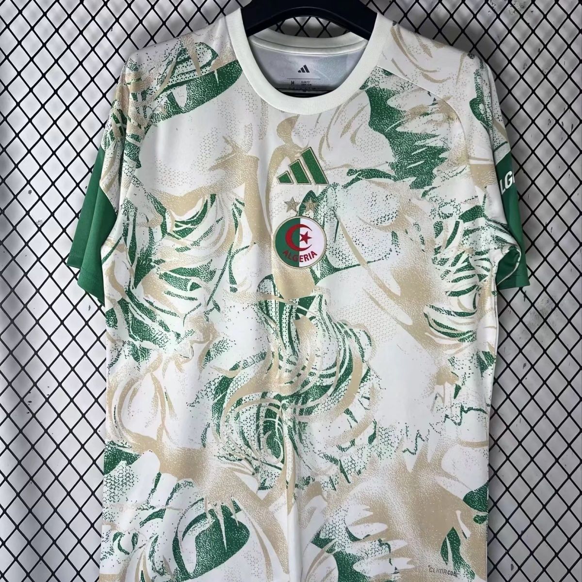 91c85687-ba45-4332-a5be-ea02c16c8891 26-27 Algeria training uniforms - Image 1