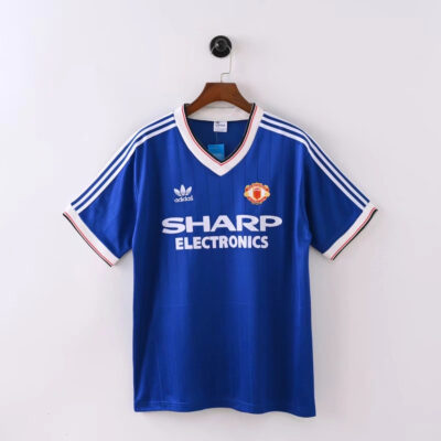 82-83 Manchester United away retro jersey