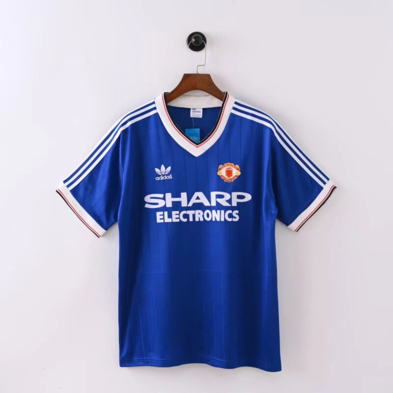 9634a2fe-cdd4-4cc7-b704-b10340ce5405 82-83 Manchester United away retro jersey - Image 1