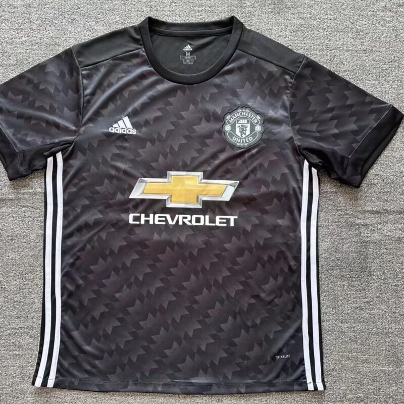 96b0533e-b678-4c42-bbdc-2316e6fffb0d 18/19 Manchester United home retro jersey - Image 1