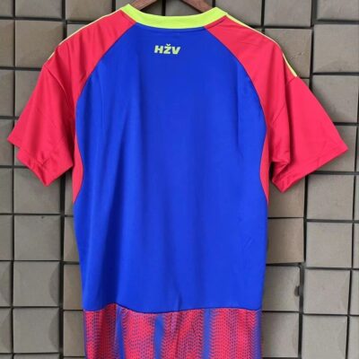 2025/2026 HNK Hajduk Split Red and Blue jerseys - Image 2
