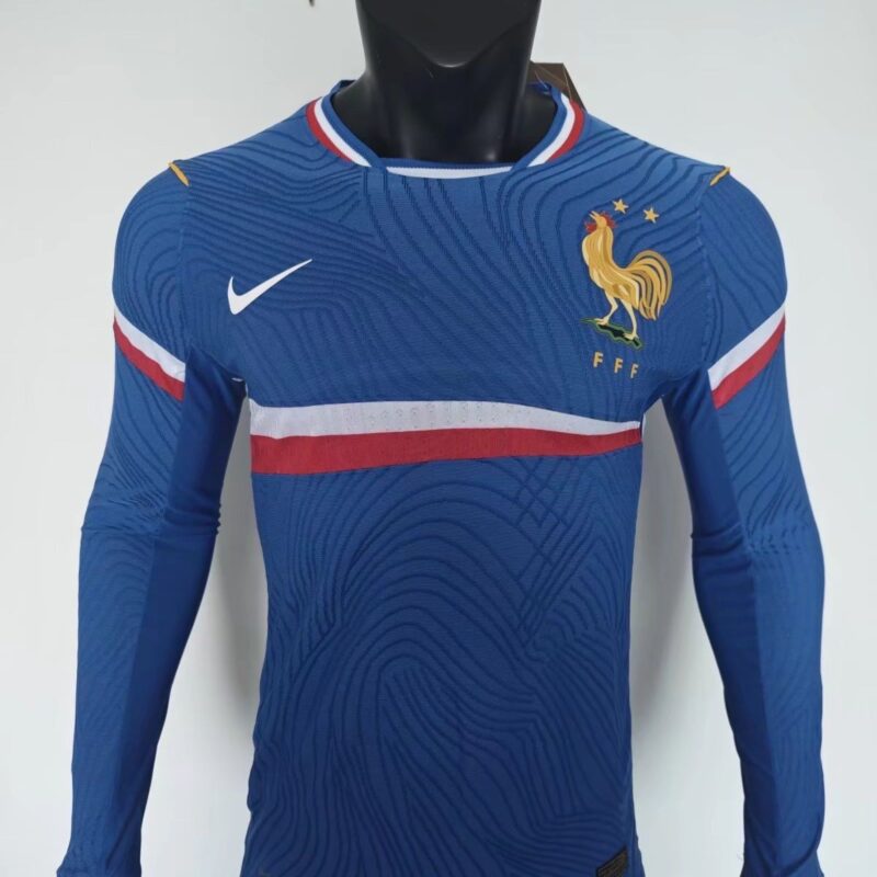 9df9e843-e5da-4455-a18e-757690475e71 2026 Player version long sleeved France home jersey - Image 1