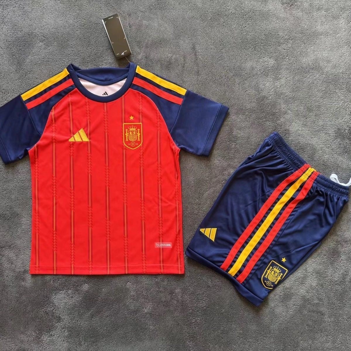 a3cad272-2241-4e17-b471-73ad63e53790 2026 World Cup Spain kids Home Stadium - Image 1