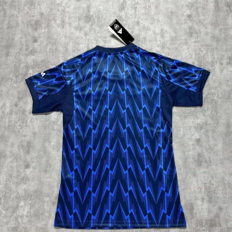 2025/2026 Arsenal's away women's jersey - Image 2